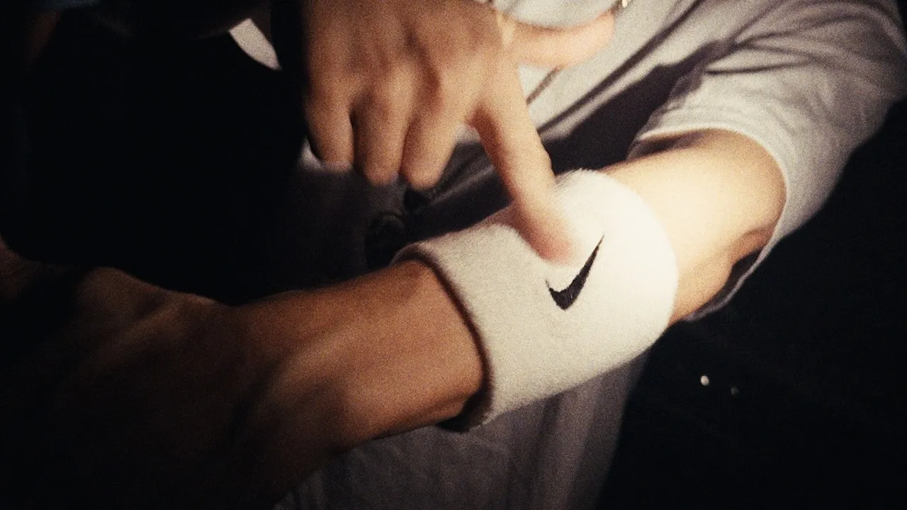 Brevin Kim - NIKE ARMBAND Mp3 Download